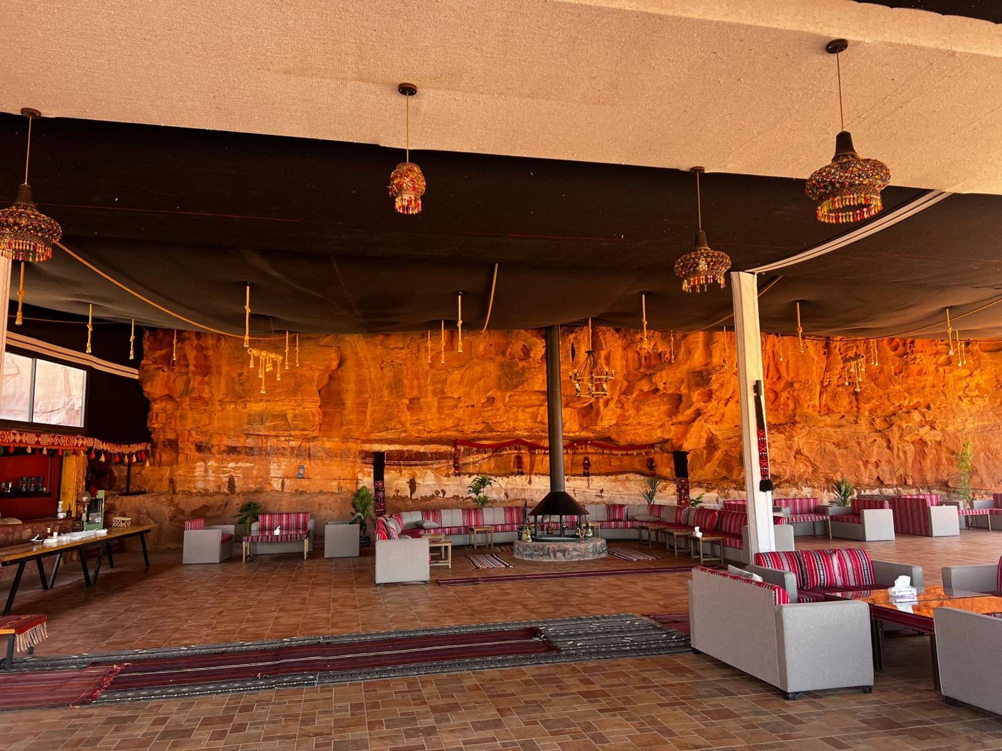 Wadi Rum Bedouin Camp Экстерьер фото