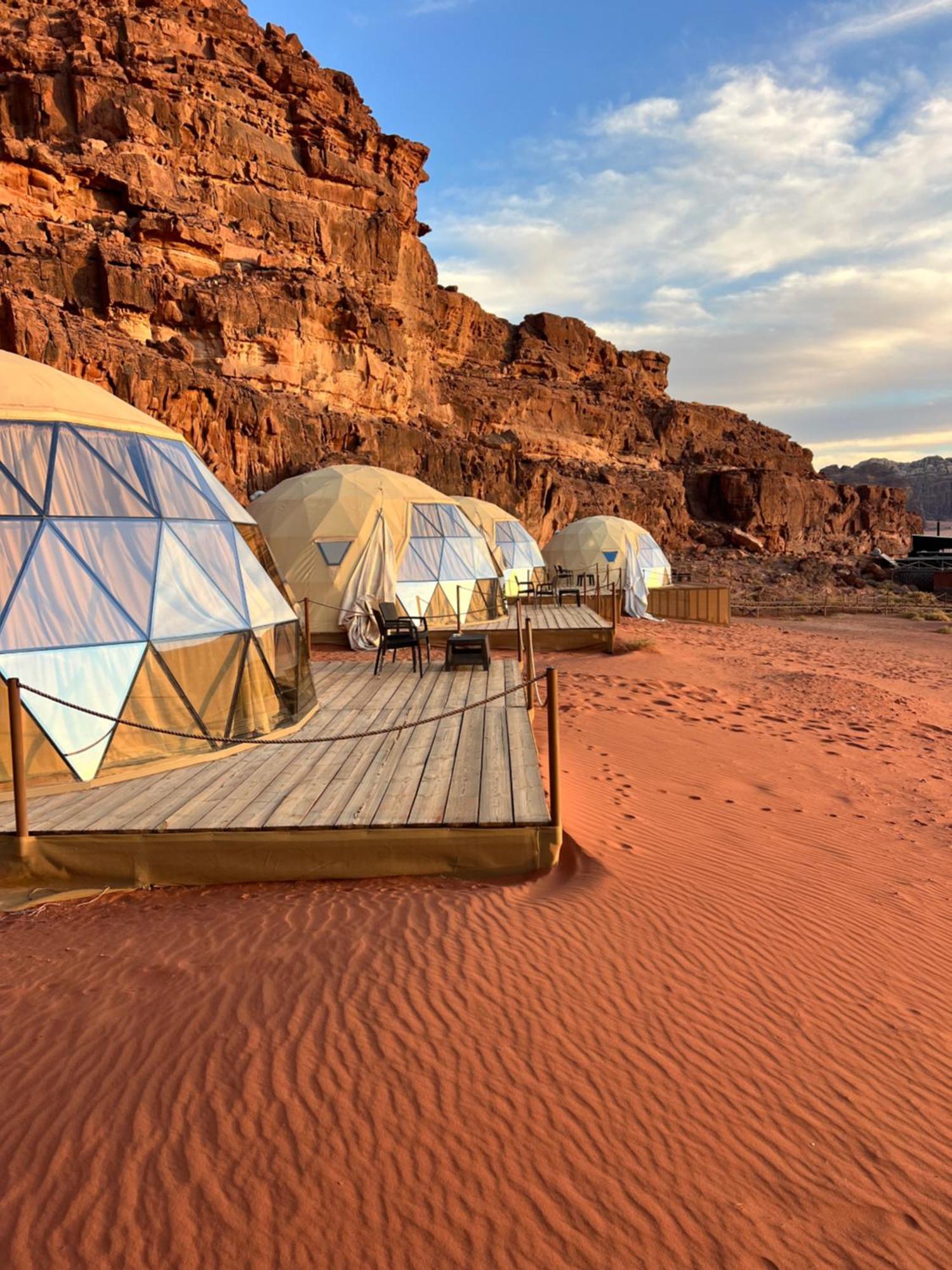 Wadi Rum Bedouin Camp Экстерьер фото